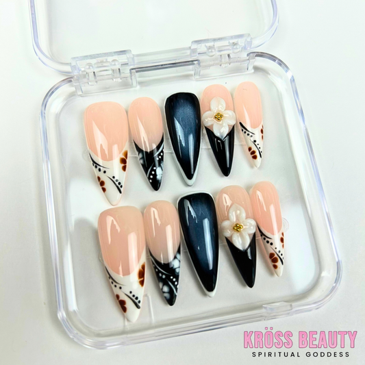 (Pre-order) Handmade Press-On Nails