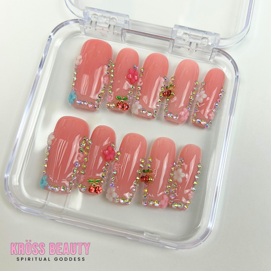 (Pre-order) Handmade Press-On Nails